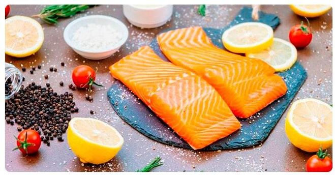 Rybí denní jídlo 6 Petals Diet může zahrnovat dušeného lososa